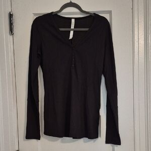 Lululemon Close Call Henley Long Sleeve In Black